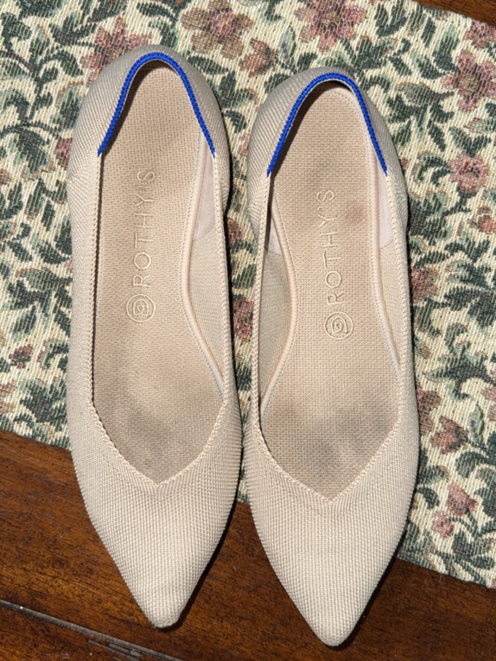 Rothy's Pointed Toe Flats in nude/cream/khaki size 10.5 EUC.